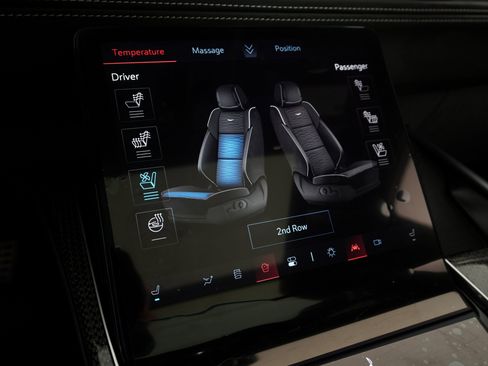 Used 2025 Cadillac Escalade ESV V w/ LPO, ONYX Package image 26