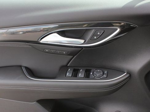 New 2025 Buick Envision Preferred image 17