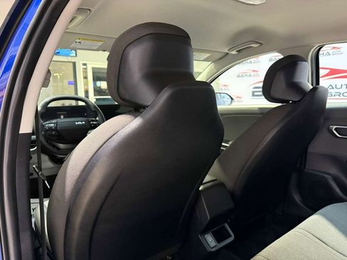 Used 2025 Kia K4 LXS image 34