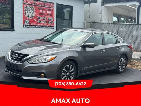 Used 2016 Nissan Altima 2.5 SV image 1
