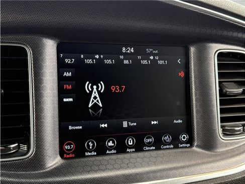 Used 2018 Dodge Charger R/T image 41