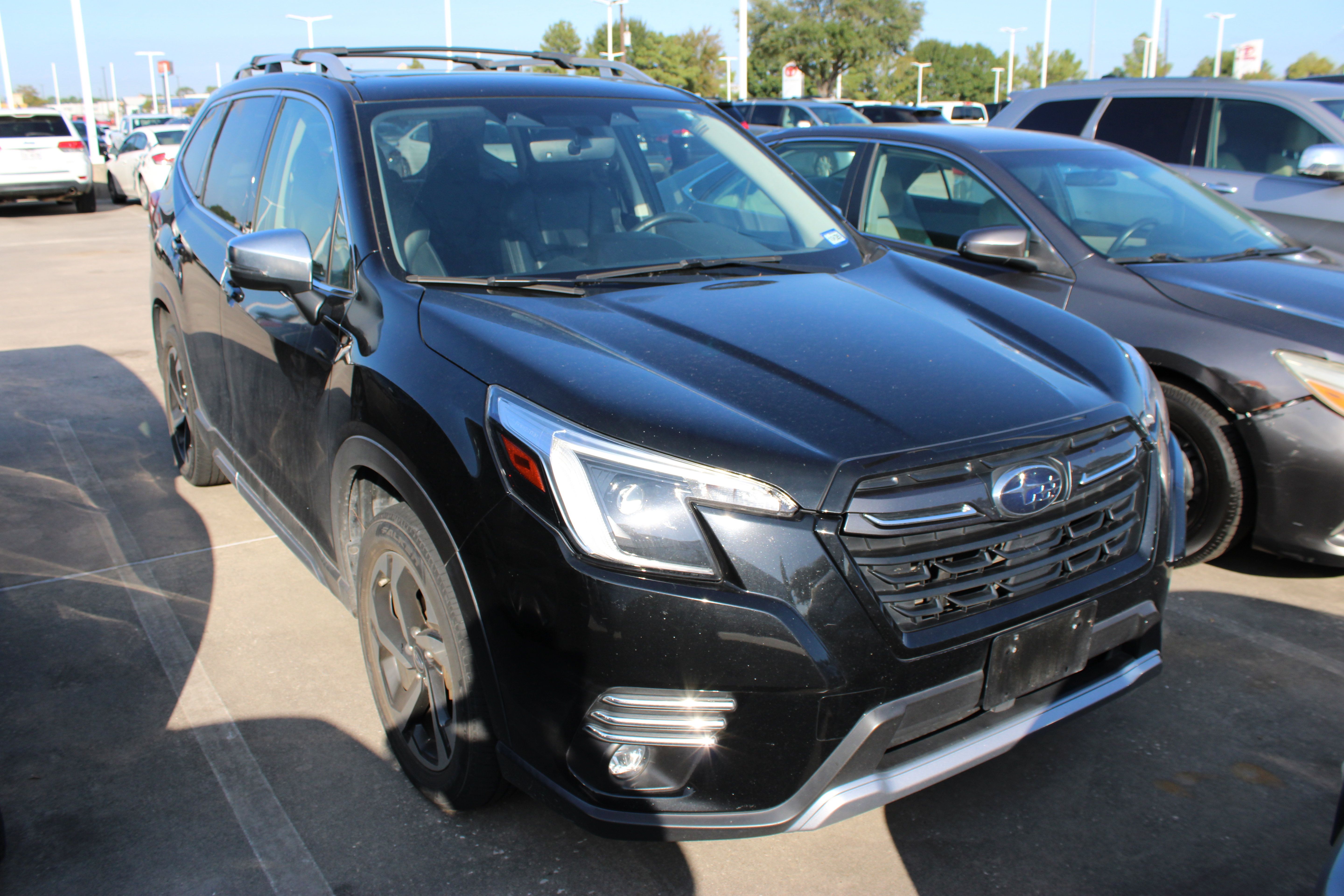Used 2023 Subaru Forester Touring w/ Popular Package #3 AWD/4WD image 2