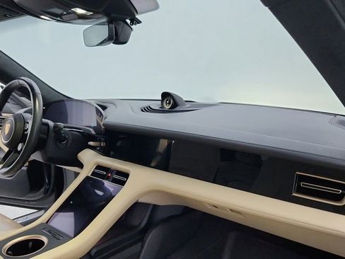 Used 2020 Porsche Taycan Turbo image 33