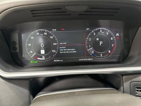 Used 2019 Land Rover Range Rover image 14