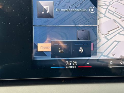 New 2026 BMW X3 xDrive30 w/ Premium Package image 17