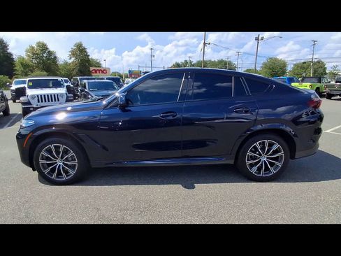 Used 2026 BMW X6 xDrive40i w/ Climate Comfort Package AWD/4WD image 5