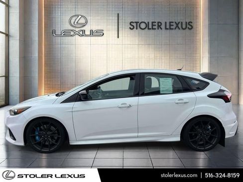 Used 2017 Ford Focus RS AWD/4WD image 5