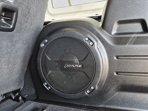Used 2019 Jeep Wrangler Unlimited Rubicon w/ Dual Top Group AWD/4WD image 20