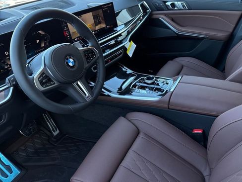 New 2026 BMW X7 M60i w/ Executive Package image 9