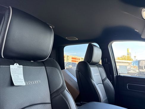 New 2026 RAM 3500 Laramie AWD/4WD image 15