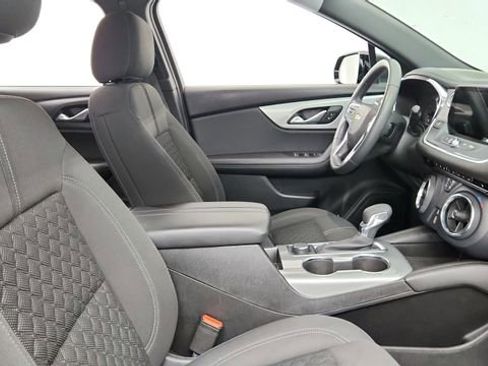 Used 2021 Chevrolet Blazer LT image 28