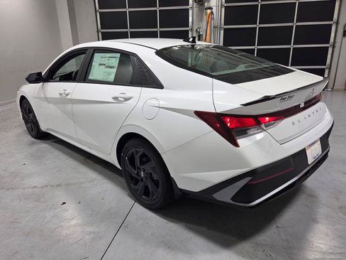 New 2026 Hyundai Elantra Sport FWD image 8