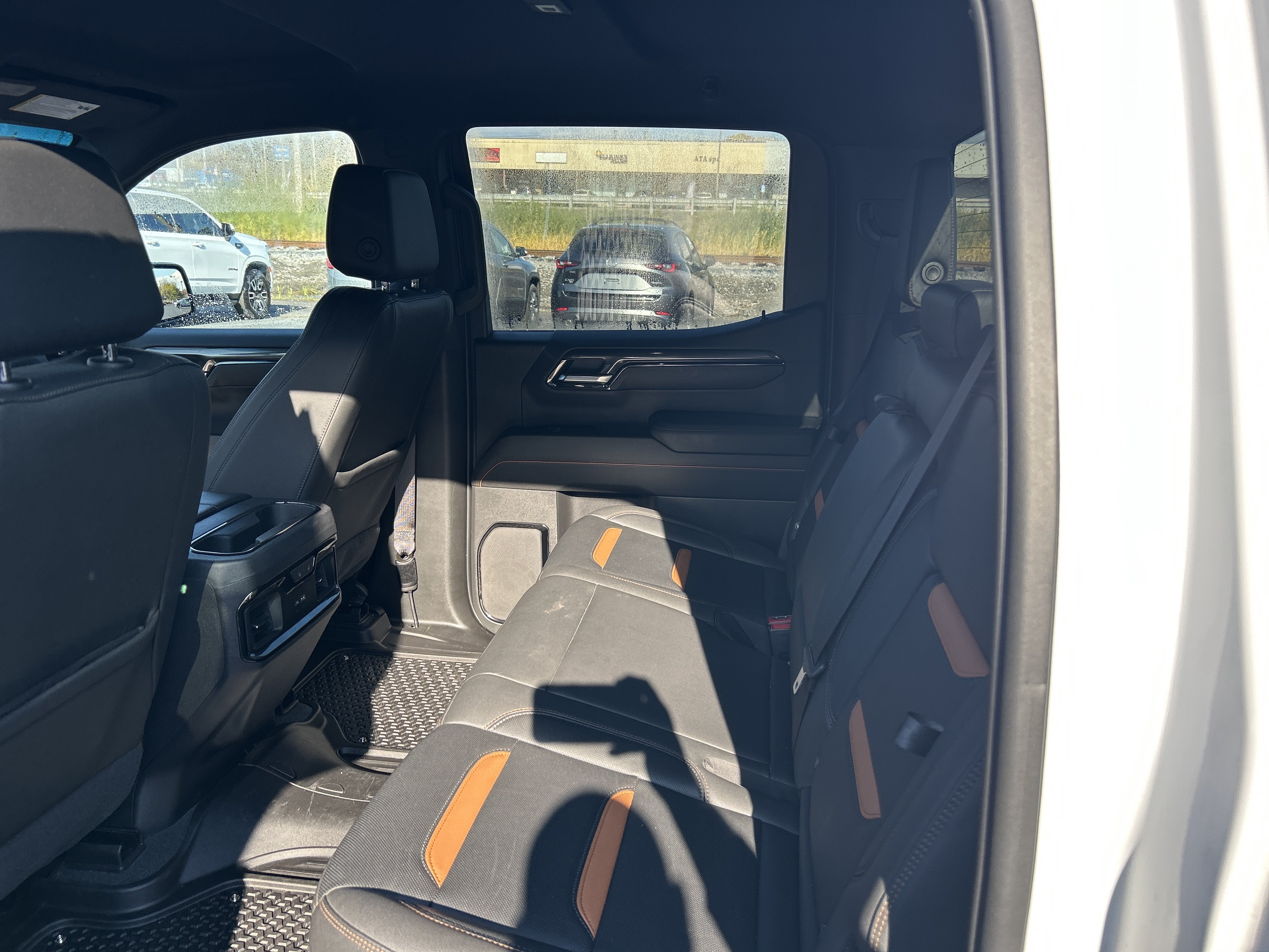 Used 2023 GMC Sierra 1500 AT4 AWD/4WD image 13