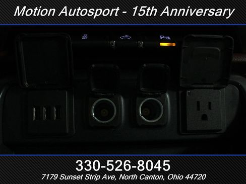 Used 2015 Chevrolet Silverado 1500 High Country image 23