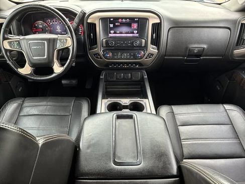 Used 2015 GMC Sierra 1500 Denali w/ Driver Alert Package RWD image 9