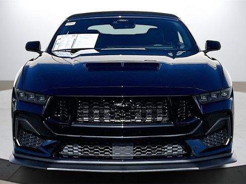 Used 2024 Ford Mustang GT Premium image 3