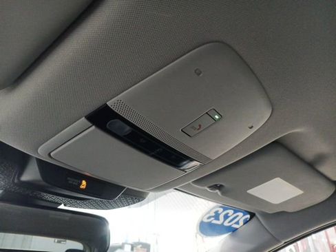 Used 2023 Nissan Ariya AWD image 25