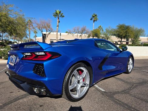 Used 2021 Chevrolet Corvette Stingray Premium Conv w/ Z51 Performance Package image 29