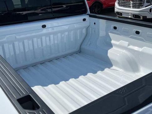 New 2025 GMC Canyon Elevation image 6