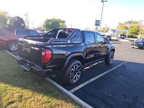 Used 2025 GMC Canyon AT4 w/ Nightfall Edition image 7