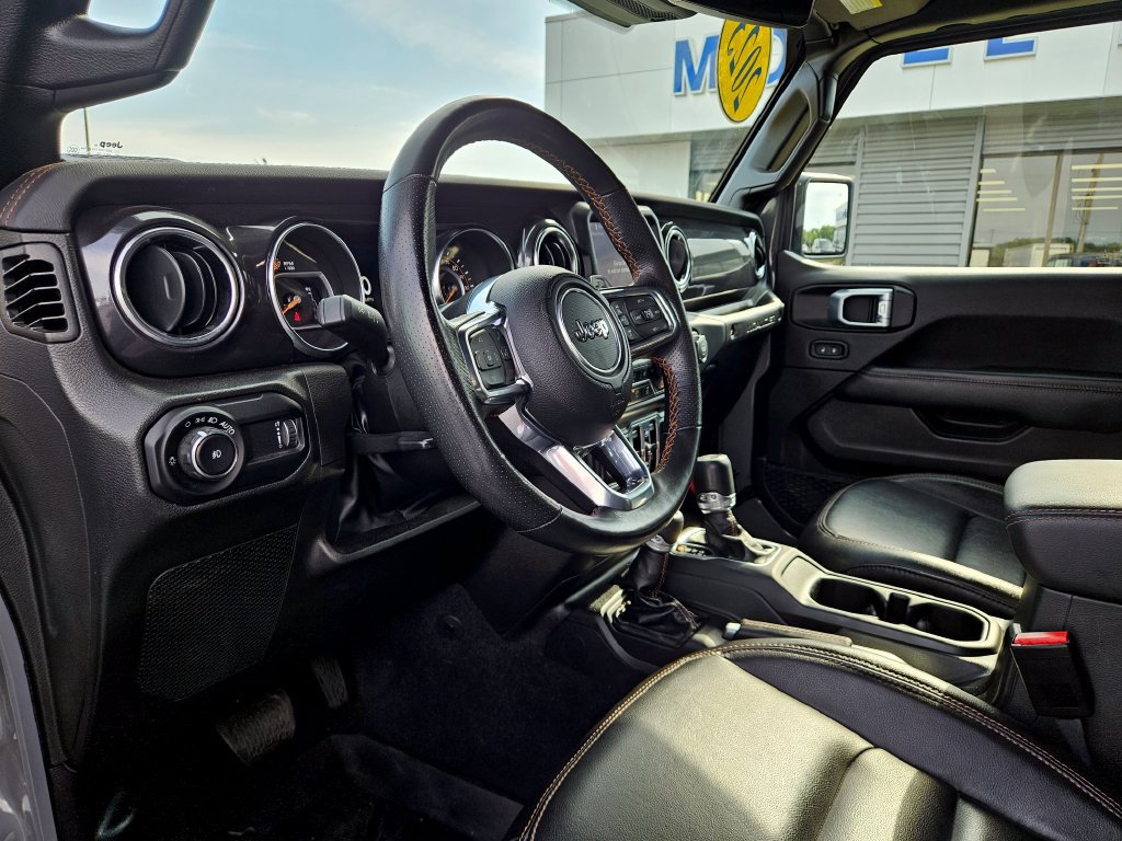 Used 2023 Jeep Wrangler Unlimited Rubicon 392 w/ Xtreme Recon 35" Tire Package AWD/4WD image 15