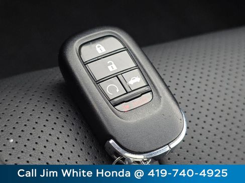 Certified 2023 Honda Accord Touring image 33