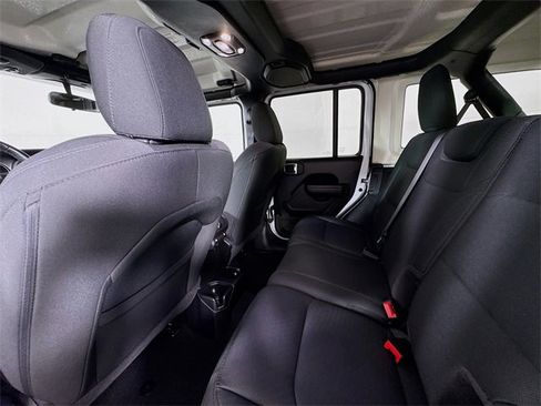 Used 2021 Jeep Wrangler Unlimited Sport image 28