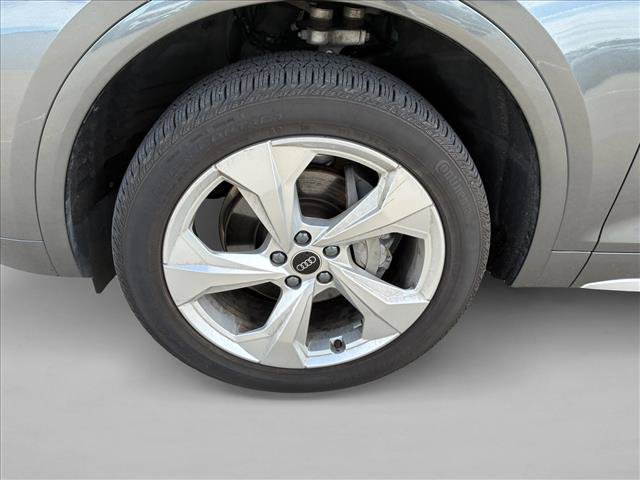 Used 2023 Audi Q5 2.0T Premium Plus AWD/4WD image 9