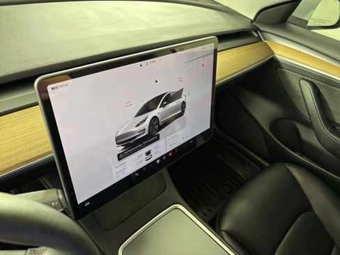 Used 2023 Tesla Model 3 Standard Range RWD image 28