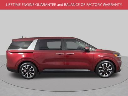 Used 2024 Kia Carnival EX