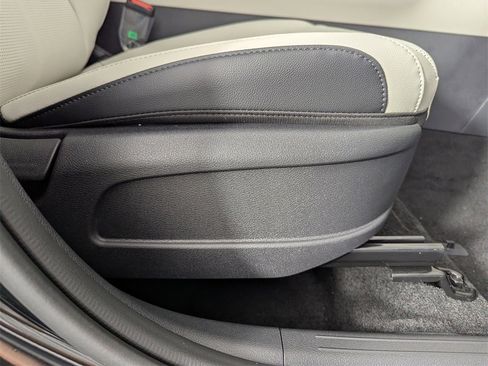 New 2026 Kia Sportage EX image 39