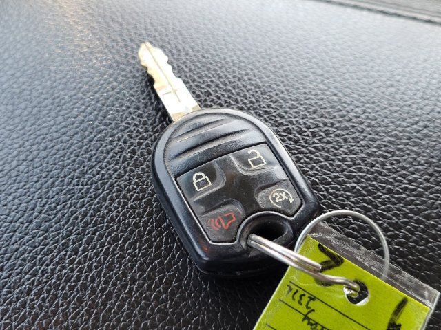 Used 2014 Ford F350 Lariat w/ Lariat Interior Package AWD/4WD image 31