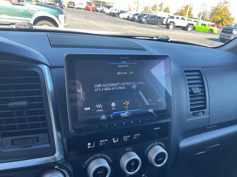 Used 2019 Toyota Sequoia TRD Sport w/ TRD Sport Premium Package image 11