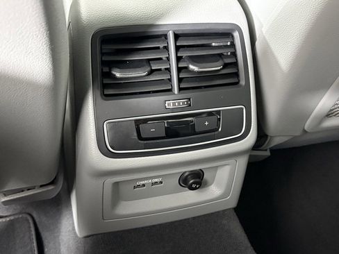 Used 2022 Audi A4 2.0T Premium Plus image 34