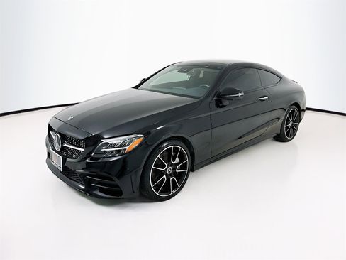 Used 2023 Mercedes-Benz C 300 Coupe image 3
