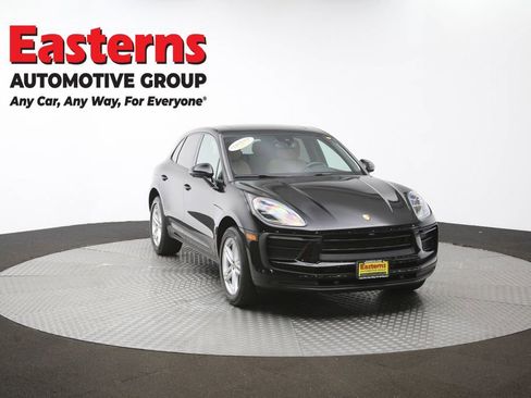 Used 2022 Porsche Macan AWD/4WD image 55