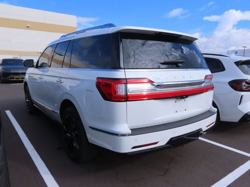 Used 2020 Lincoln Navigator Reserve w/ Equipment Group 208A Reserve image 3