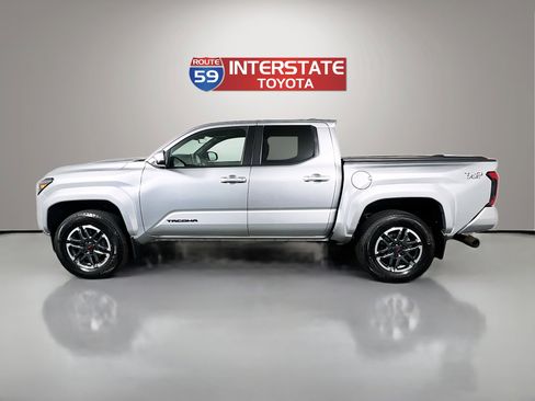 Certified 2024 Toyota Tacoma TRD Sport w/ TRD Sport Upgrade Package AWD/4WD image 4
