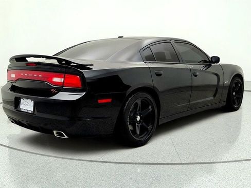 Used 2014 Dodge Charger R/T RWD image 5