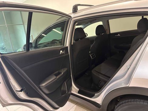 Used 2017 Kia Sportage LX w/ LX Popular Package AWD/4WD image 23