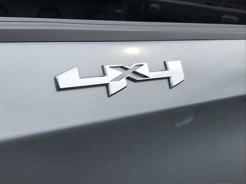 Used 2024 GMC Sierra 1500 Elevation image 5