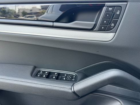 New 2026 Porsche Cayenne AWD/4WD image 12