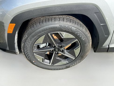New 2026 Hyundai Tucson SEL FWD image 24