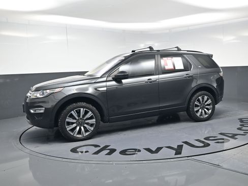 Used 2017 Land Rover Discovery Sport HSE Luxury image 6