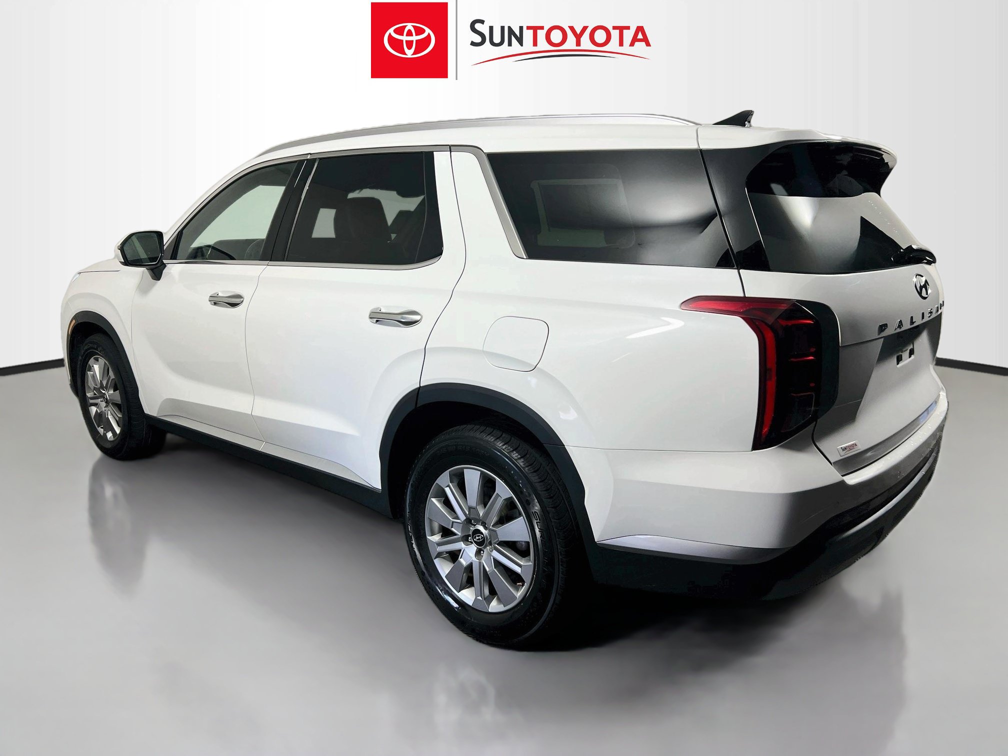 Used 2024 Hyundai Palisade SEL FWD image 6