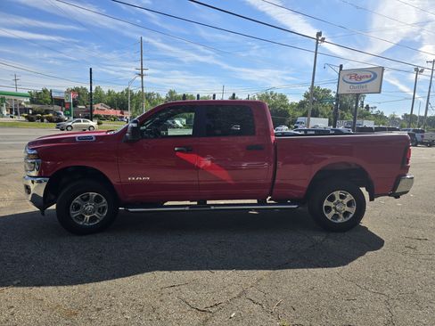 Used 2026 RAM 2500 Big Horn AWD/4WD image 4