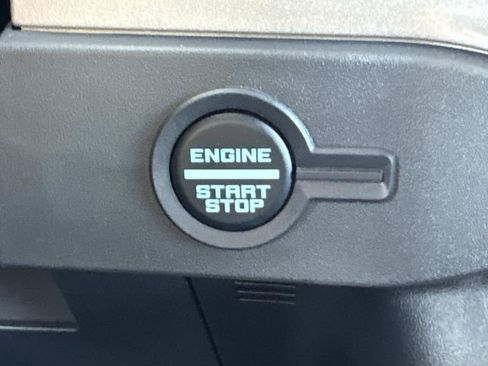 New 2025 Ford Bronco Outer Banks image 30