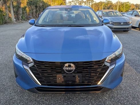 Used 2024 Nissan Sentra SV image 9