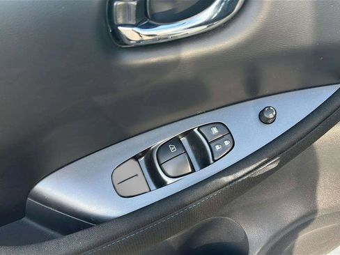 Used 2024 Nissan Leaf S FWD image 30