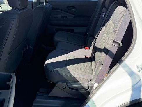 New 2026 Nissan Pathfinder SV AWD/4WD image 21